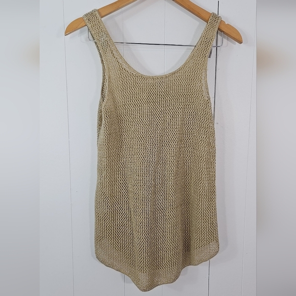 August Silk Gold Metallic Knit Tank Medium - Picture 10 of 10